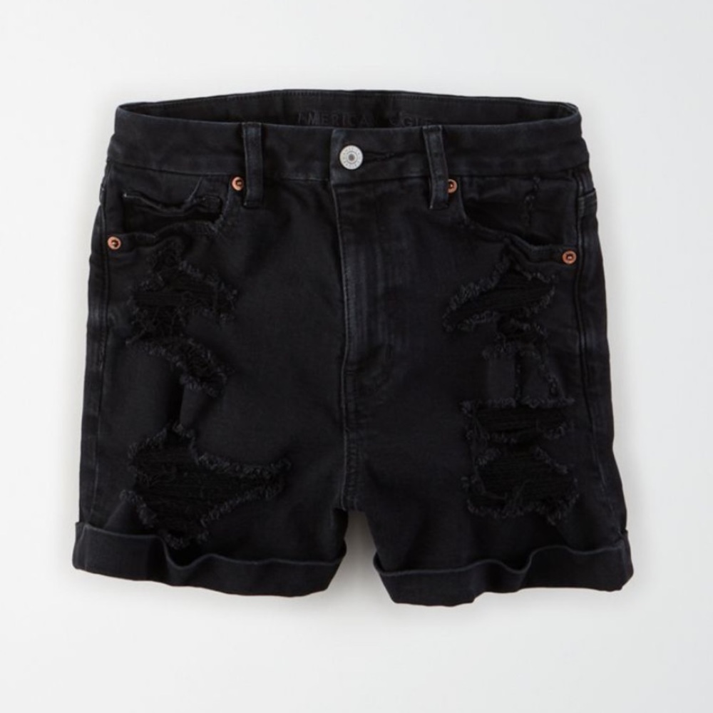 Stretch Curvy Black Distressed AE Mom Jean Shorts